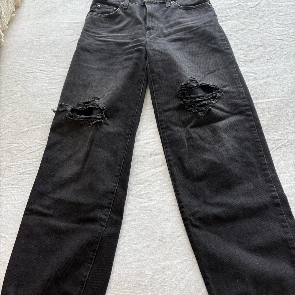 Levi’s baggy dad jeans